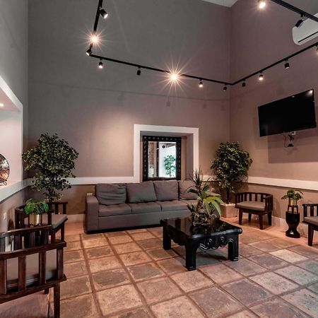 Hotel Colonial Zaci By Guruhotel فالادوليد المظهر الخارجي الصورة